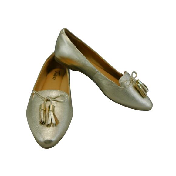 Trotters Shoes - Trotters Women's Hope Flats Metallic Gold Shoes - Size 6.5M